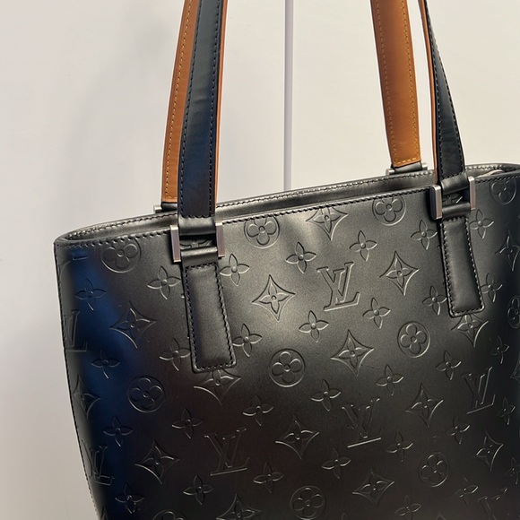 Louis Vuitton Charcoal Grey Leather Shoulder Bag 11.5”x10”x5” - Picture 3 of 10